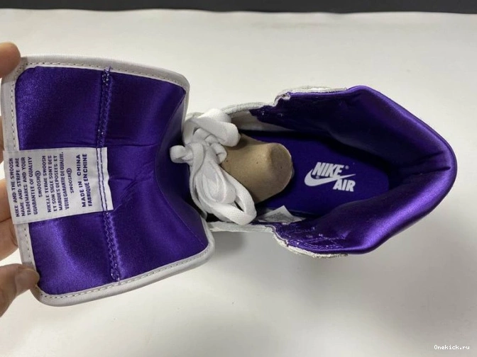 One Kick CD0461-151 HIGH 1 COURT PURPLE AIR RETRO JORDAN 0812